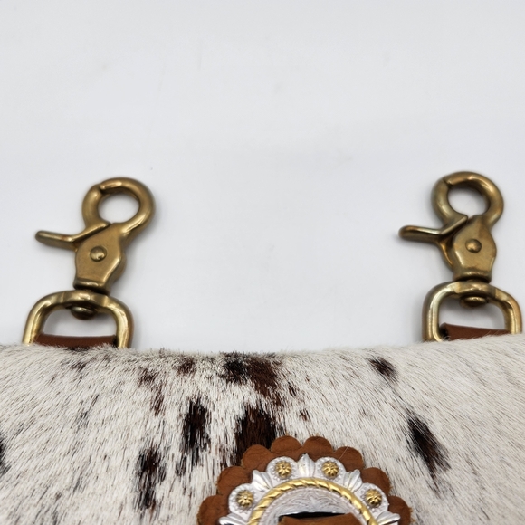 Brown and White Cow Hide Leather Saddle Bag Brass Hardwear - Picture 2 of 8